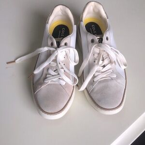 Cole Haan Grandseries Woman’s size 6.